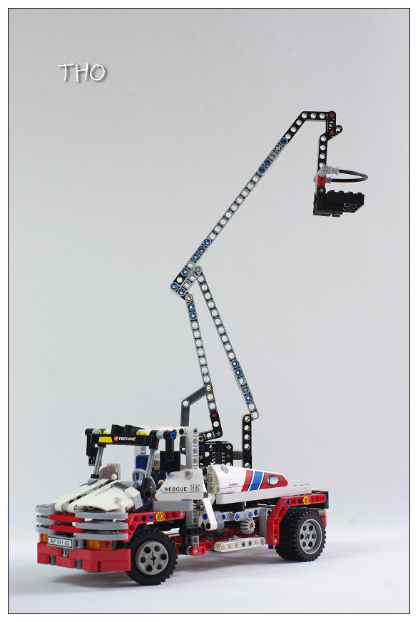 【THO】将山寨进行到底之 8071 Bucket Truck